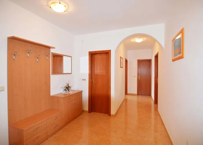 Garden Maria Appartement *