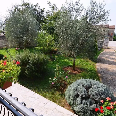 Garden Maria Apartment Vrsar